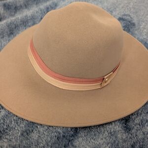 Elegant Tan and Pink Women's Hat